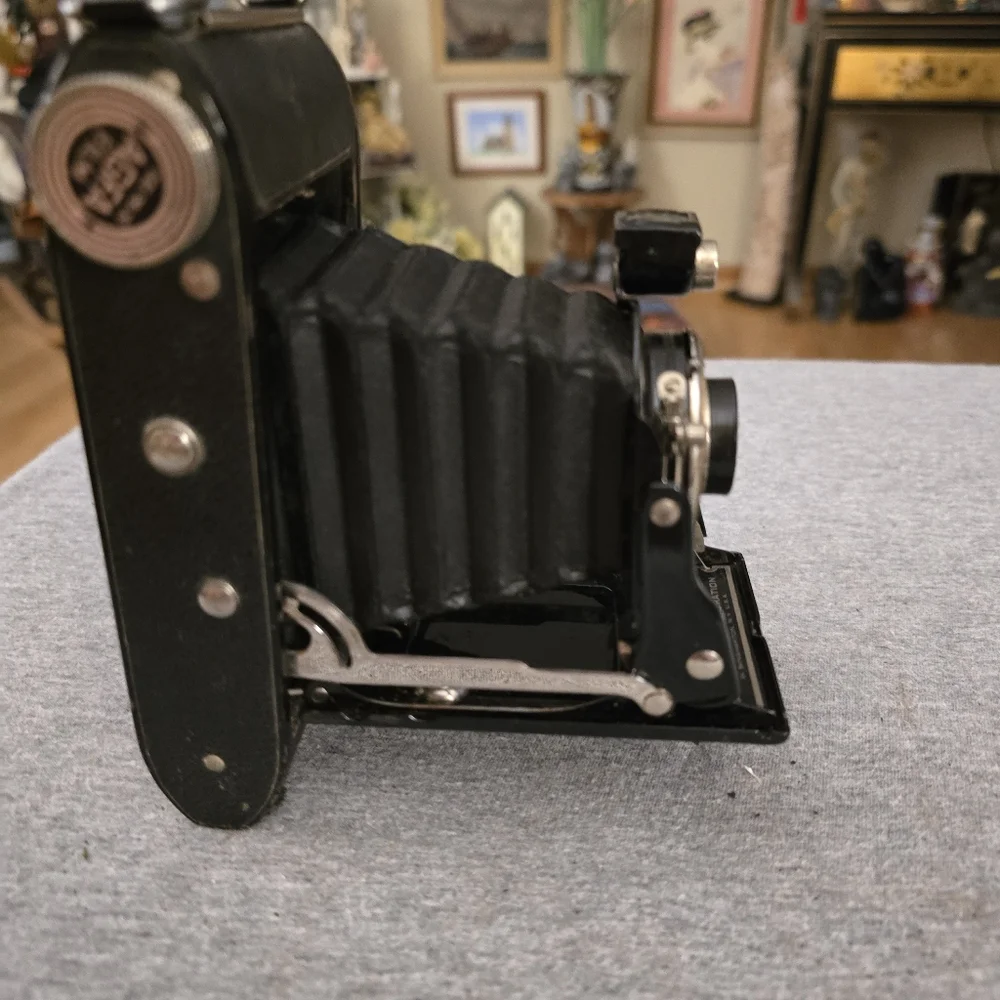Antique Agfa Pb20 Readyset Folding Camera!** Untested** Good decor.